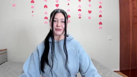 Snapshot of black_berry_bla_ck chatting on February 2025 03:42:02 PM black_berry_bla_ck online show from February 2025 03:42:02 PM