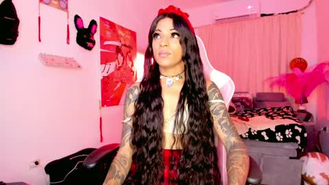 black_cat123 online show from December 2024 12:24:01 AM