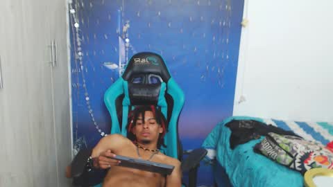 Black online show from January 2025 06:09:01 PM