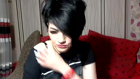 Snapshot of black_hot_01 chatting on January 2025 01:39:02 AM black_hot_01 online show from January 2025 01:39:02 AM