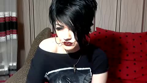 Snapshot of black_hot_01 chatting on February 2025 02:16:01 AM black_hot_01 online show from February 2025 02:16:01 AM