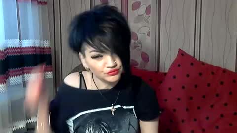 Snapshot of black_hot_01 chatting on March 2025 01:50:02 PM black_hot_01 online show from March 2025 01:50:02 PM