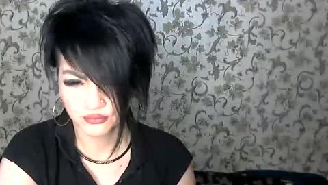 Snapshot of black_hot_01 chatting on October 2025 06:36:01 AM black_hot_01 online show from October 2025 06:36:01 AM