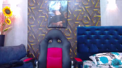 black_king_241 online show from March 2026 03:31:01 AM