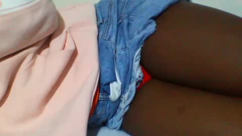 Snapshot of black_queen9 chatting on July 2026 05:43:02 AM noel online show from July 2026 05:43:02 AM
