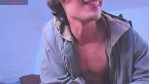 Bryan  online show from October 2025 05:09:02 PM