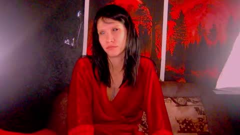 Kristin online show from November 2025 12:49:02 PM