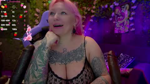 Alice online show from November 2025 07:13:02 PM