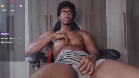 Blackguy720 online show from October 2025 08:33:02 PM