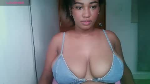 Snapshot of blackitybae chatting on June 2026 11:46:01 AM Shophie White online show from June 2026 11:46:01 AM