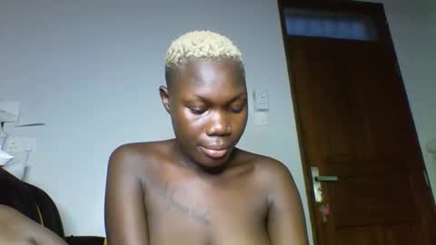 Snapshot of blackmarvel02 chatting on January 2026 07:23:01 PM blackmarvel02 online show from January 2026 07:23:01 PM