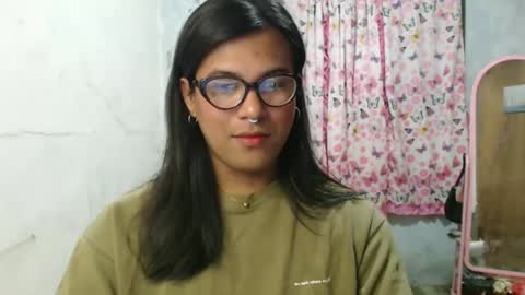 Ellez online show from March 2026 08:59:02 PM