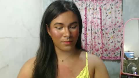 Ellez online show from April 2026 06:09:02 PM