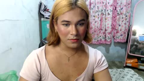 Ellez online show from July 2026 10:18:02 AM