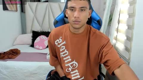 Snapshot of blacksex_boy chatting on December 2024 06:16:01 PM Marlon online show from December 2024 06:16:01 PM