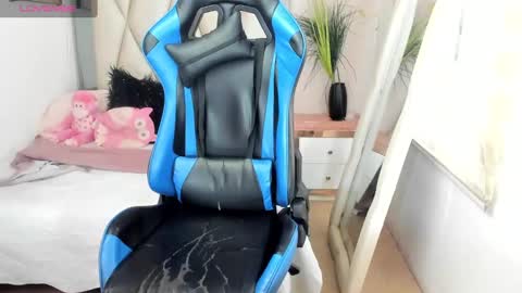 Snapshot of blacksex_boy chatting on December 2024 05:01:02 PM Marlon online show from December 2024 05:01:02 PM