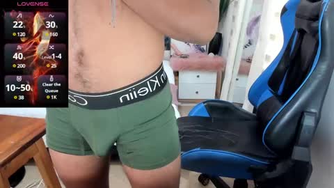 Snapshot of blacksex_boy chatting on January 2025 08:17:02 PM Marlon online show from January 2025 08:17:02 PM