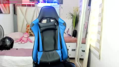 Snapshot of blacksex_boy chatting on February 2025 06:07:01 PM Marlon online show from February 2025 06:07:01 PM