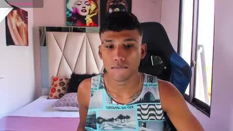 Snapshot of blacksex_boy chatting on March 2025 04:10:01 PM Marlon online show from March 2025 04:10:01 PM