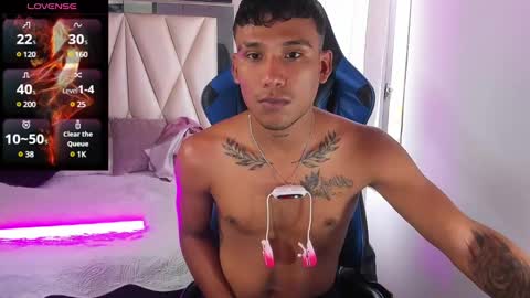 Snapshot of blacksex_boy chatting on March 2025 06:12:01 PM Marlon online show from March 2025 06:12:01 PM