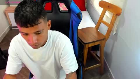 Snapshot of blacksex_boy chatting on October 2025 04:49:01 PM Marlon online show from October 2025 04:49:01 PM