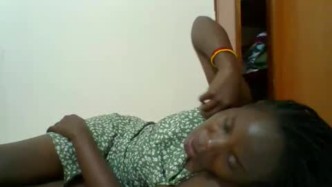 SARAH online show from October 2025 07:25:01 PM