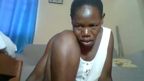 Snapshot of blacksexygal chatting on May 2026 04:51:01 AM SARAH online show from May 2026 04:51:01 AM