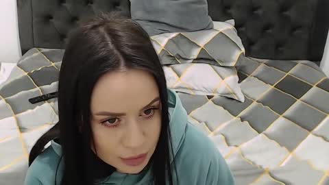 Mira online show from February 2025 03:47:01 PM