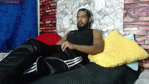 Snapshot of blade_foxx chatting on May 2026 02:07:02 AM Richard online show from May 2026 02:07:02 AM