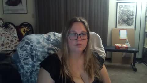 bladesizzo3111 online show from February 2026 12:19:02 AM