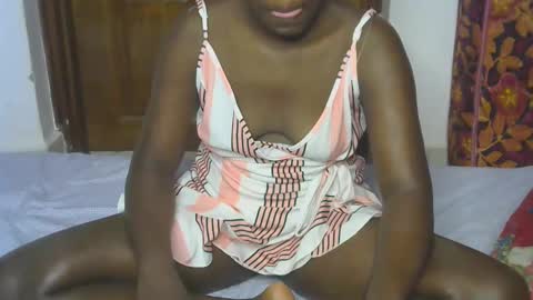 VIVIAN online show from December 2025 08:41:02 AM