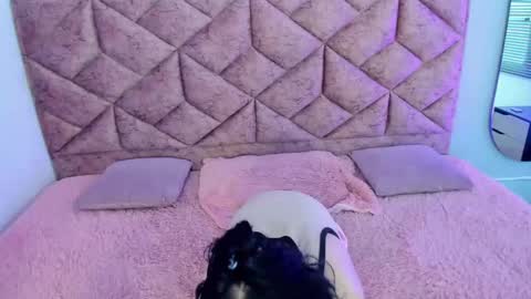 Blair  online show from December 2024 08:04:01 PM