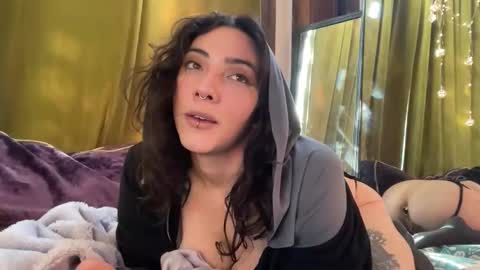 Blair online show from October 2025 03:55:02 PM