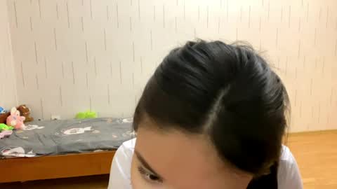 Mila online show from April 2026 03:44:01 PM