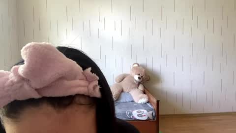 Mila online show from April 2026 07:14:01 AM