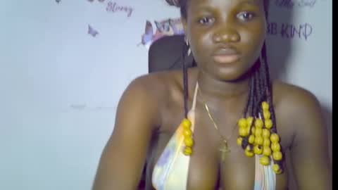 nikky00 online show from December 2025 06:45:02 PM