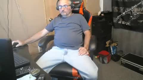 Snapshot of blazingslow chatting on August 2026 06:15:02 AM blazingslow online show from August 2026 06:15:02 AM