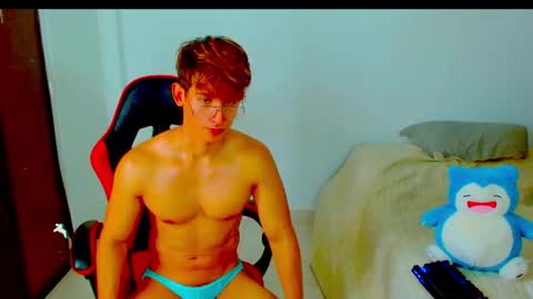Snapshot of bleach_tiago chatting on May 2026 12:32:02 PM bleach tiago online show from May 2026 12:32:02 PM