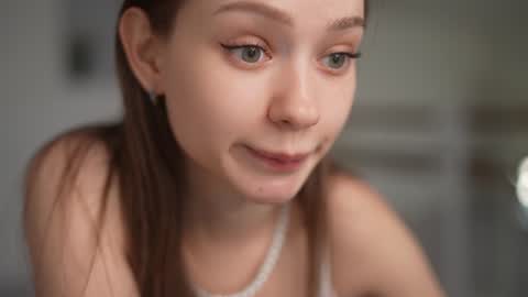 Snapshot of bless_sheila chatting on January 2025 11:19:01 PM SHEILA online show from January 2025 11:19:01 PM