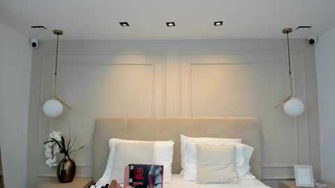 BLEYDI  online show from March 2025 11:40:02 AM