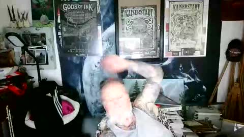 blindsurfer780299 online show from December 2025 11:37:01 AM