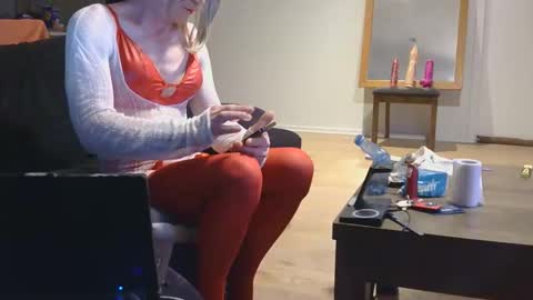 xd cumslut online show from September 2025 05:13:02 PM