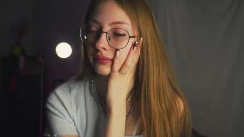  LiLy online show from December 2025 03:09:02 PM