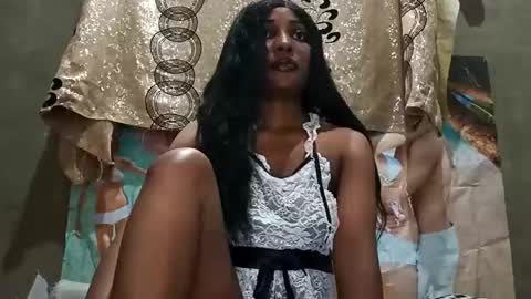 Lola online show from March 2026 01:21:01 AM