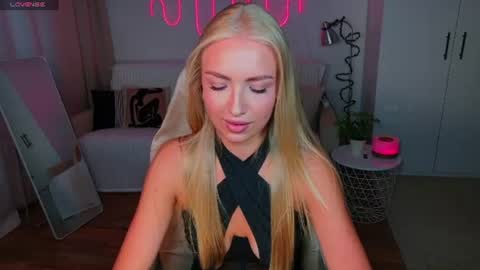 Nessa online show from June 2026 02:32:02 PM