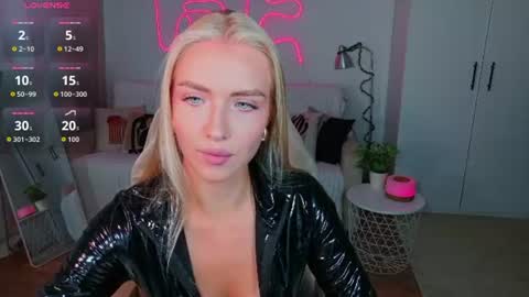 Nessa online show from August 2026 12:41:01 PM