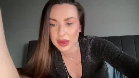 Snapshot of blondeqloveah chatting on January 2025 02:09:01 PM BlondeqloveAh online show from January 2025 02:09:01 PM