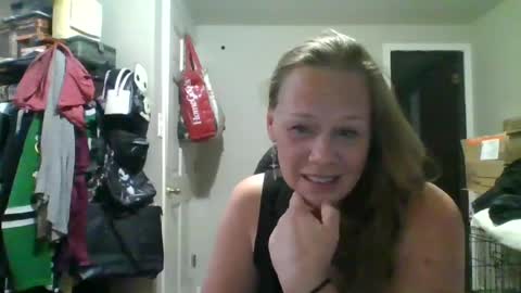 Snapshot of blondetoplease chatting on June 2026 06:01:01 AM blondetoplease online show from June 2026 06:01:01 AM