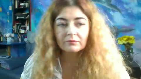 Snapshot of blondmilfs chatting on December 2024 03:58:01 AM BlondMILfs online show from December 2024 03:58:01 AM