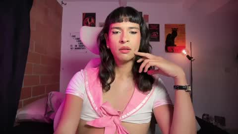 Bella Bloom ts online show from May 2026 02:07:02 AM